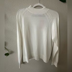 NWT organic cotton mock turtle neck sweater in white size medium